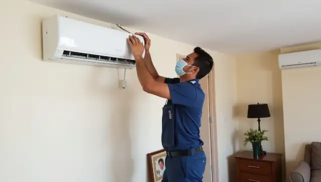 AC Repair Service Center in Connaught Place Delhi