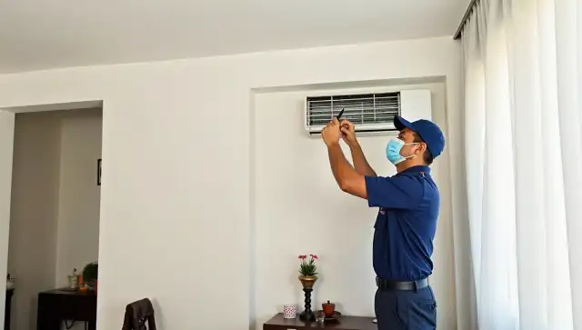 AC Repair Service Center in Daryaganj Delhi